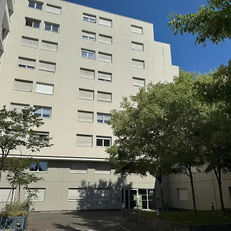 Appartamento Rénové, Au Calme, Avec Garage Caluire-et-Cuire